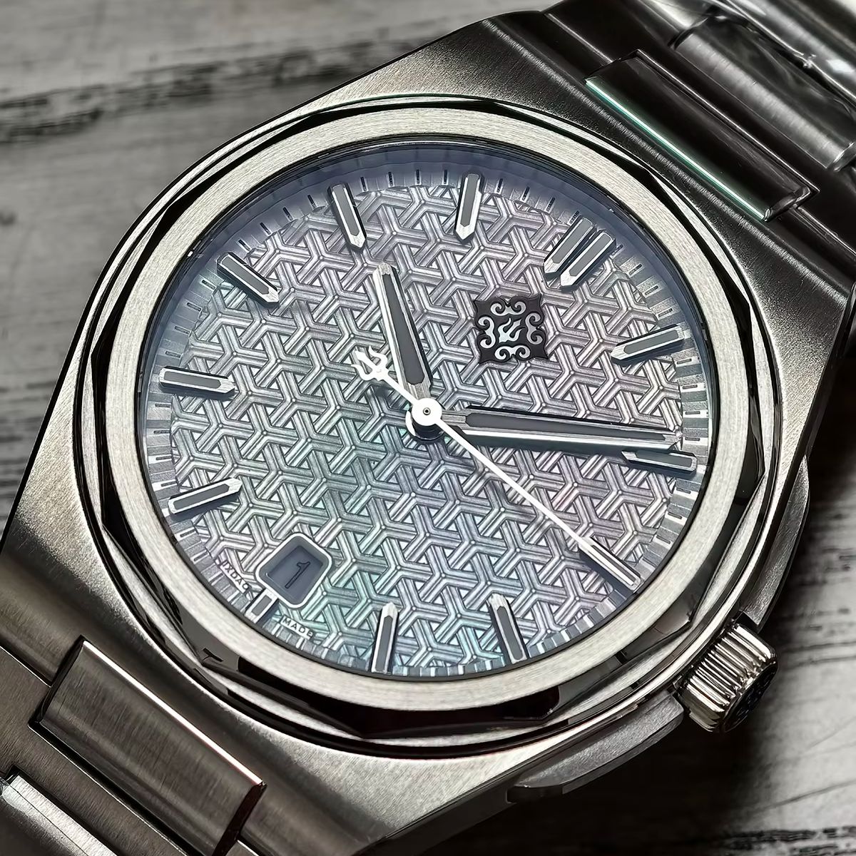 IX&DAO 2026 ニューウォリアー 37mm メンズ自 - Seiko Watch Presage のレビューと価格